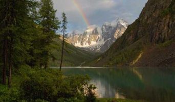 Пеший поход к Нижнему Шавлинскому озеру (Алтай)