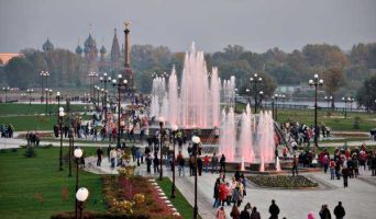 Ярославль летом. Не самые известные, но интересные места города, а также зоопарк и пляжи Ярославля