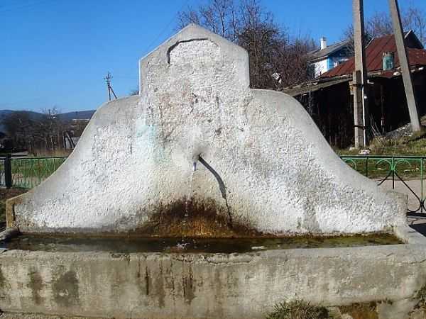 staryj-fontan