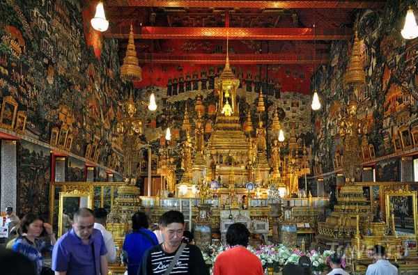храм изумрудного будды