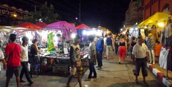 Ночной рынок Тепразит Паттайя