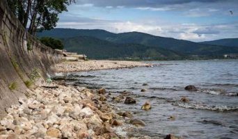 Пляжи Байкала. Где купаться, куда ехать на Байкале летом?