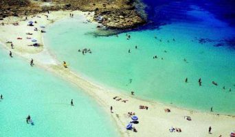 Пляж Нисси Бич – украшение Айя-Напы на Кипре