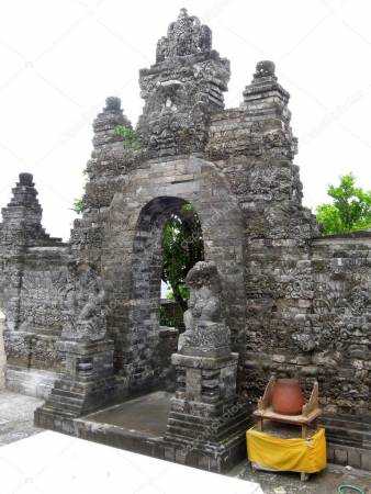 храм Улувату