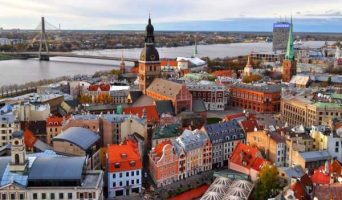 Город, визиткой которого является черная кошка. Рига