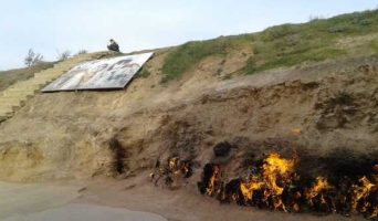 Экскурсия на горящую гору Янар-даг из Баку