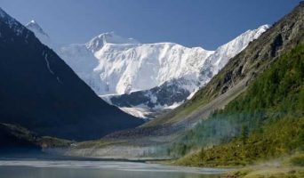 Высочайшая вершина Сибири — гора Белуха. Информация для путешественников