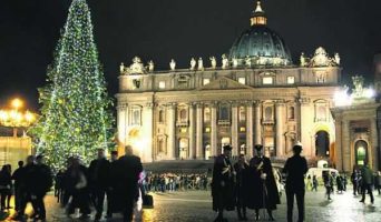 Как встречают Новый Год Рим и Флоренция