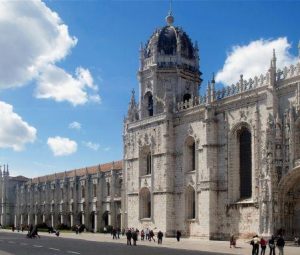 Монастырь Жеронимуш в Лиссабоне. Симфония из камня