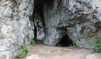 Тавдинские пещеры. Как попасть на необычную экскурсию