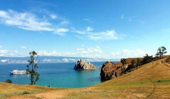 Отдых на острове Ольхон в июне. Поселок Хужир