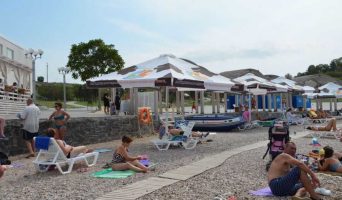 Крым. Севастополь. Пляж "Солнечный"