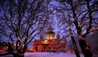 Куда поехать в отпуска зимой? Рассмотрите Санкт-Петербург