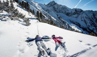 Как весело и бюджетно провести каникулы на горнолыжном курорте "Красная Поляна"