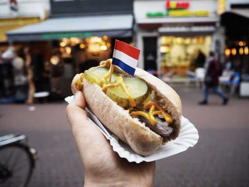 Онлайн-экскурсия «10 неожиданных фактов об Амстердаме»