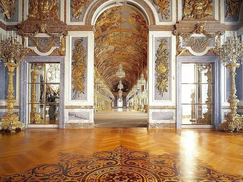 Онлайн-экскурсия «Версаль — жемчужина французской короны»