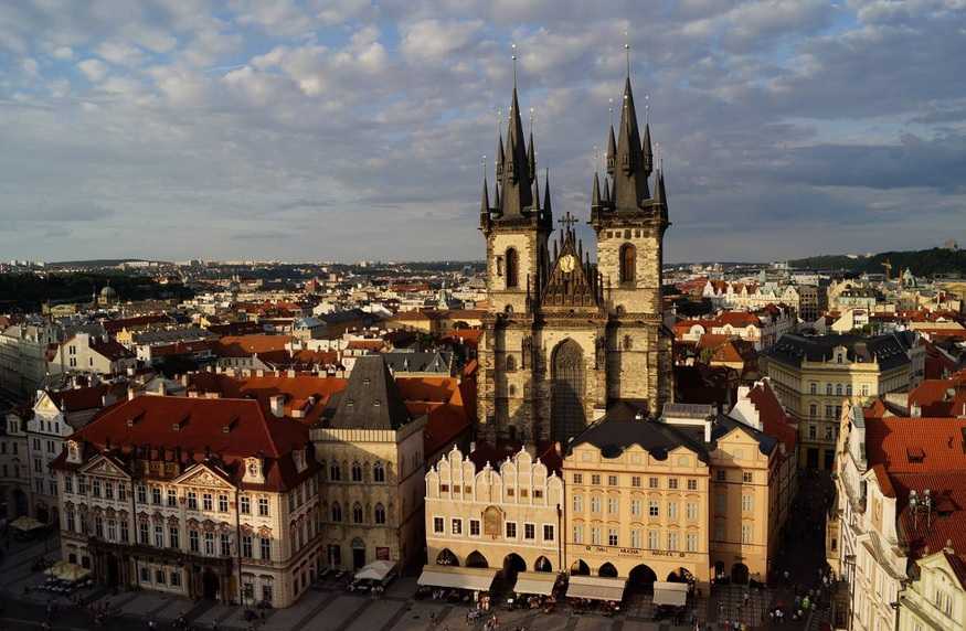 обзорная экскурсия по Праге