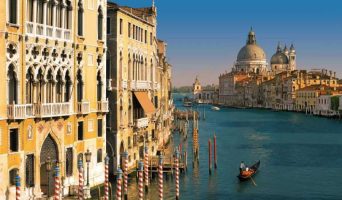 Венеция — город, который создан для любви…