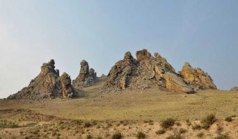 Сувинский Саксонский замок в Баргузинской долине