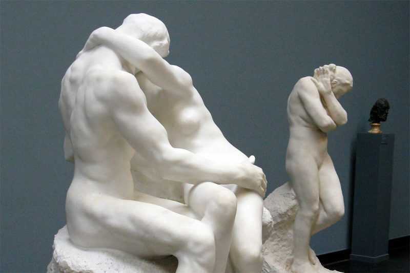 Поцелуй. Скульптура Родена
