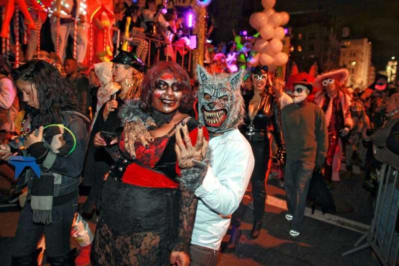Хэллоуинский парад