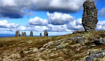 Маньпупунёр — Столбы выветривания в Коми