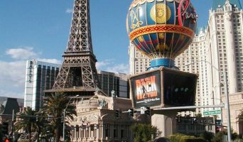 Очерки дипломата. Пять лет в Америке. Июнь 2005.  Путешествие по западному побережью США (часть IV)  Город-казино Лас-Вегас: где все «почти как»…