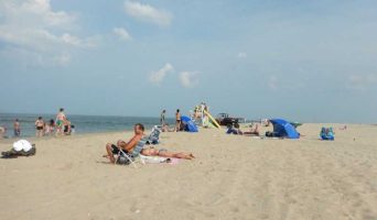 Очерки дипломата. Пять лет в Америке. Cентябрь 2005. Часть V. Пляж на бывшей военной базе