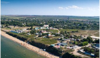 Кучугуры — курортный поселок на берегу Азовского моря