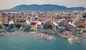 Новороссийск. Место отечественной морской славы, город вкусных ароматных вин