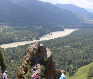 Скала Чертов палец — магнетическая точка притяжения Алтая