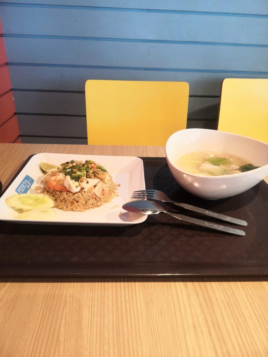 фудкорт PIER 21